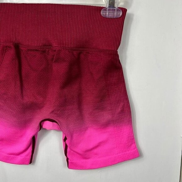 Pink Active compression textured bike shorts. Maroon and pink.  Size S - Picture 2 of 8